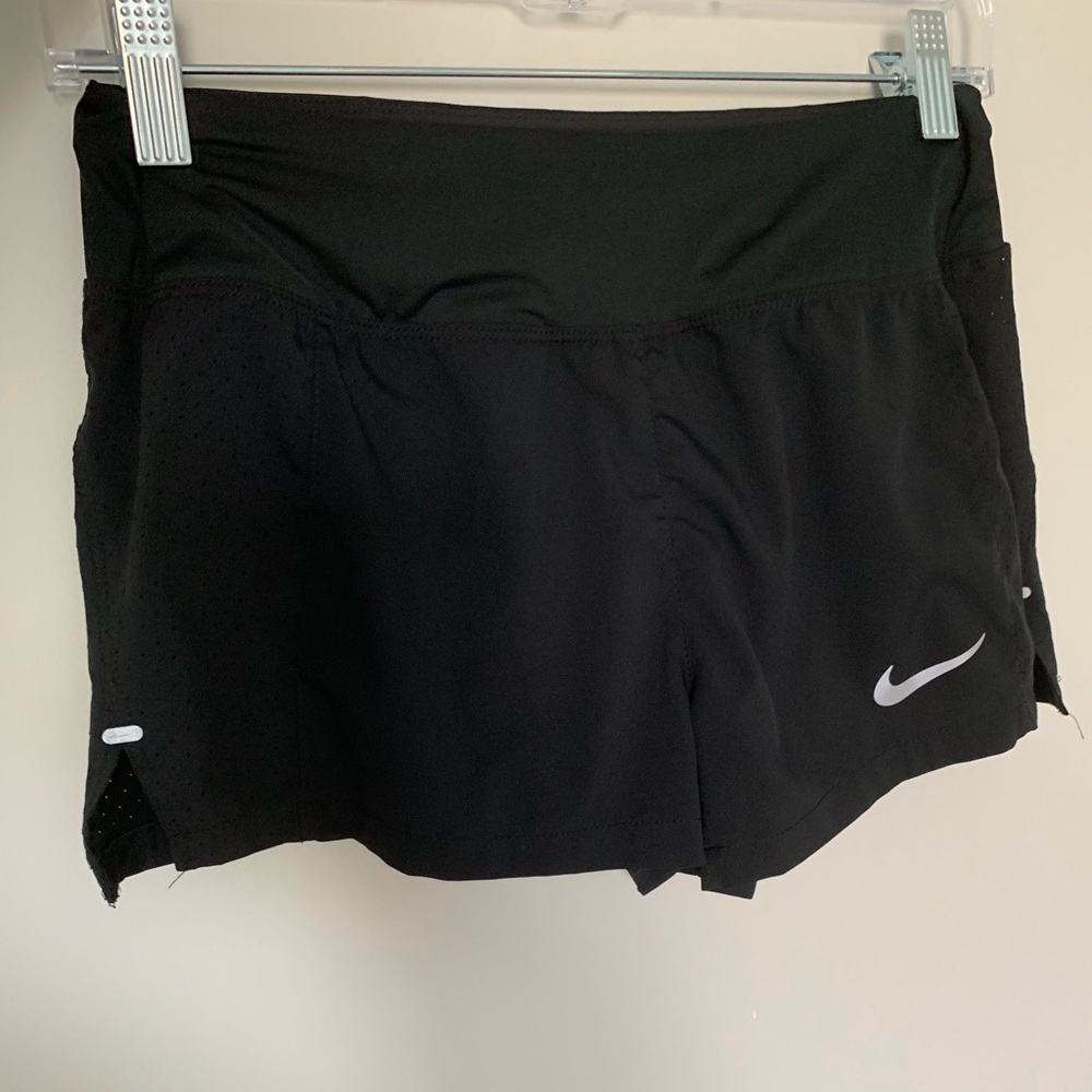 Nike Athletic Shorts (black)